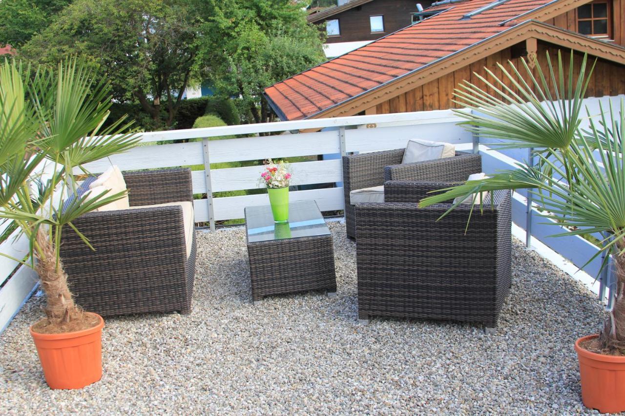 Ferienwohnung Das Inge Die Oberne In Bernau Бернау ам Кимзе Екстериор снимка